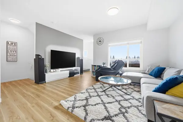 108 Harvest Grove WALK NE, Calgary, AB T3K 2P3