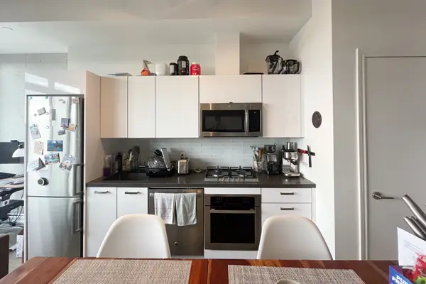 608 RICHMOND ST W #1019, Toronto C01, ON M5V 1Y9