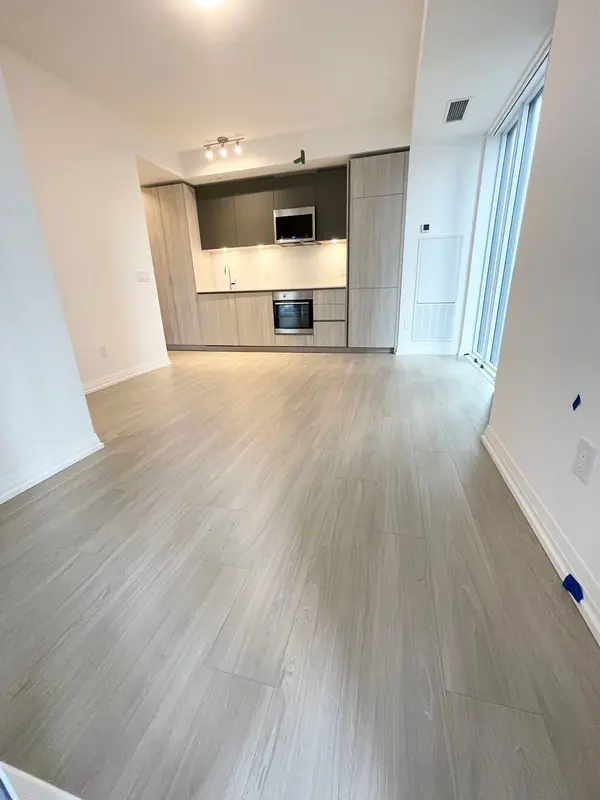 8 Widmer ST #1905, Toronto C01, ON M5V 0W6