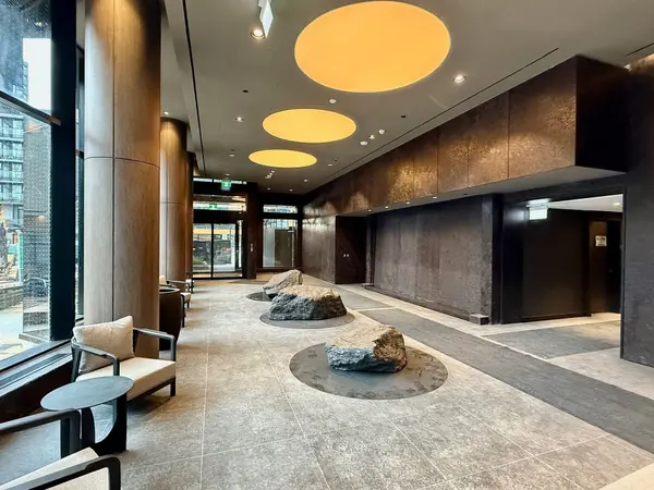 110 Broadway AVE #706, Toronto C10, ON M4P 1V7