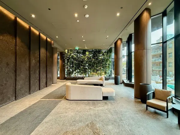 110 Broadway AVE #706, Toronto C10, ON M4P 1V7