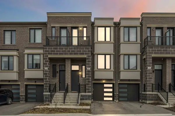 93 Rattenbury RD, Vaughan, ON L6A 5C6