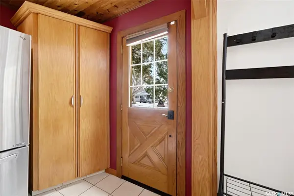 2612 Lindsay STREET, Regina, SK S4N 3E1