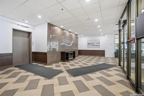 537 4th AVENUE N #104, Saskatoon, SK S7K 2M6