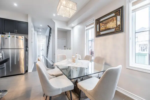 133 Benadir AVE, Caledon, ON L7C 4E7