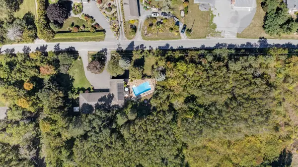 109 Old Orchard RD, Prince Edward County, ON K0K 1L0