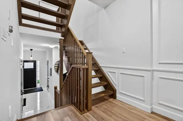 24 CYCLONE WAY, Fort Erie, ON L0S 1B0