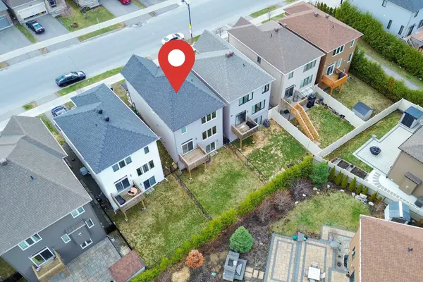 2586 River Mist RD, Barrhaven, ON K2J 6G1