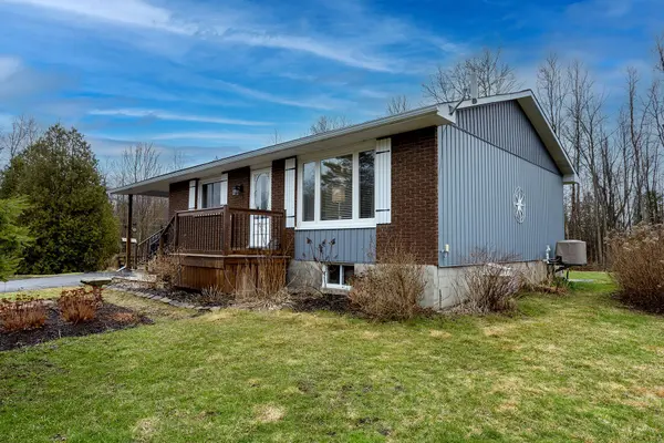12746 County Rd 18 RD, South Dundas, ON K0C 2H0