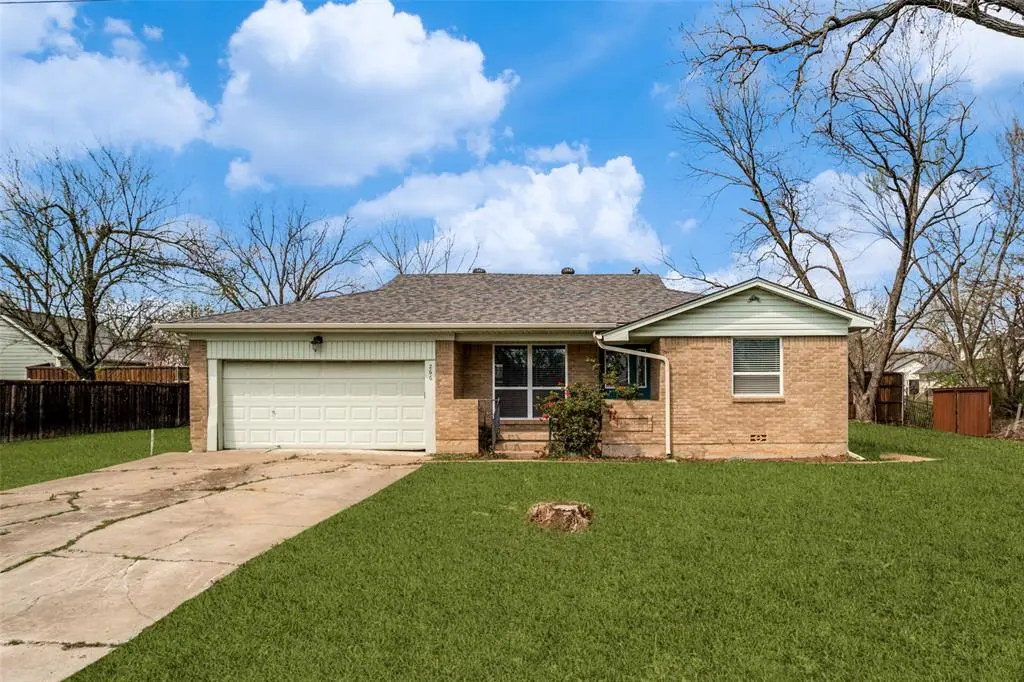 266 W Fulton Street, Van Alstyne, TX 75495