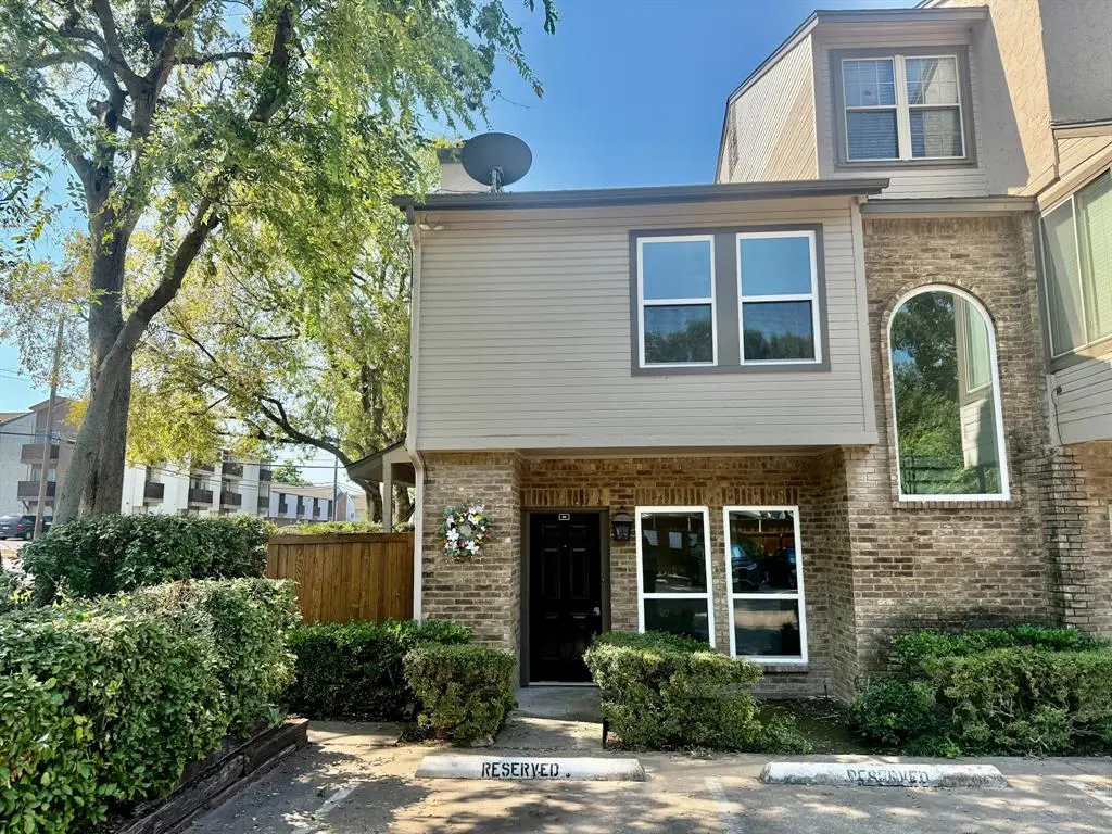 5757 Martel Avenue #B06, Dallas, TX 75206