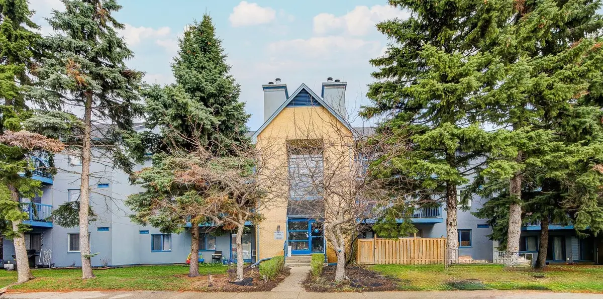 95 Trailwood DR #1033, Mississauga, ON L4Z 3L2