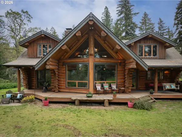 2023 STATE RD, Mosier, OR 97040