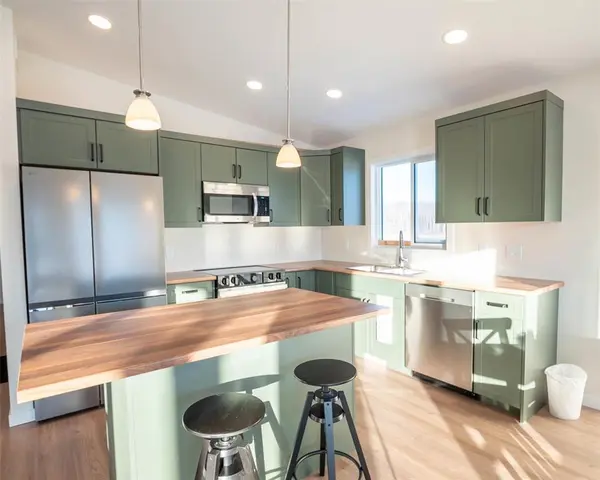 16 Everwood CRES, Matlock, MB R0C 2B0