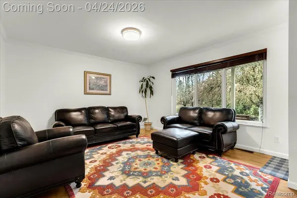 4360 Sherwood RD, Brandon Charter Township, MI 48462