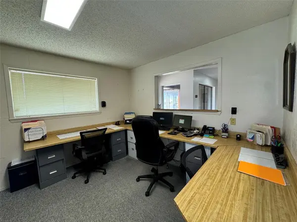 711 W Commerce Street, Eastland, TX 76448