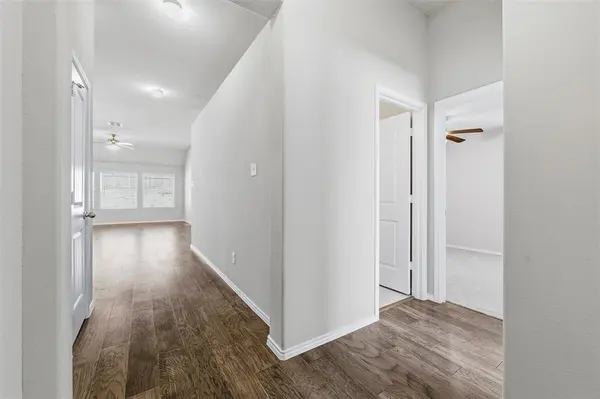 104 Cadyn Drive, Keene, TX 76059