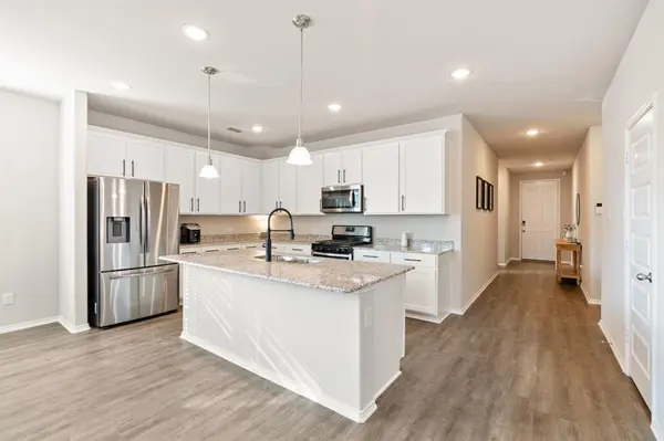 428 Green Hill Drive, Waxahachie, TX 75167