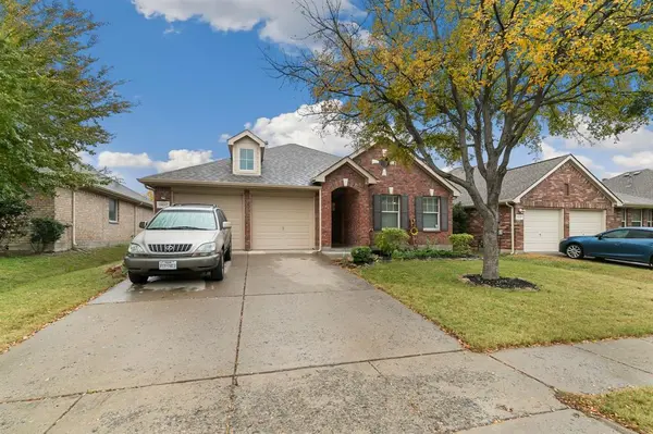 2832 Evening Mist Drive, Little Elm, TX 75068