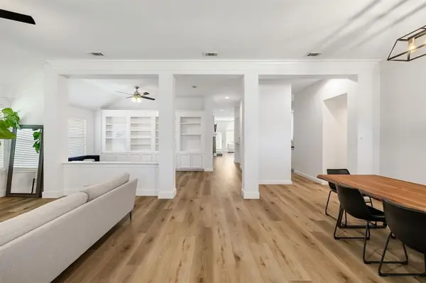 624 Mossycup Oak Drive, Plano, TX 75025