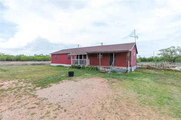 521 Avenue H, Anson, TX 79501
