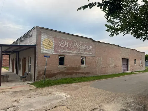 201 N Main Street, Maypearl, TX 76064