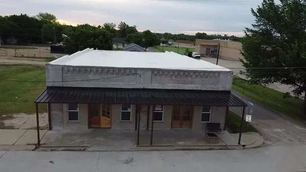 201 N Main Street, Maypearl, TX 76064