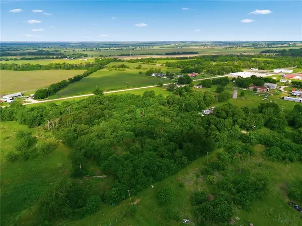 1.02+/-Acres Belton Avenue, Chilton, TX 76632