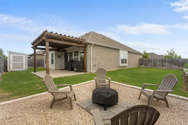 7714 Cottonwood Drive, Greenville, TX 75402