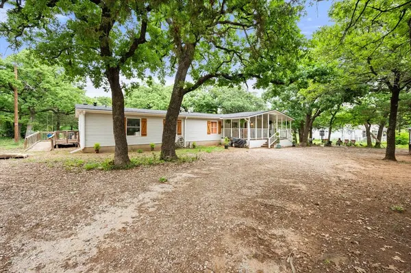 1849 County Road 429, Cleburne, TX 76031