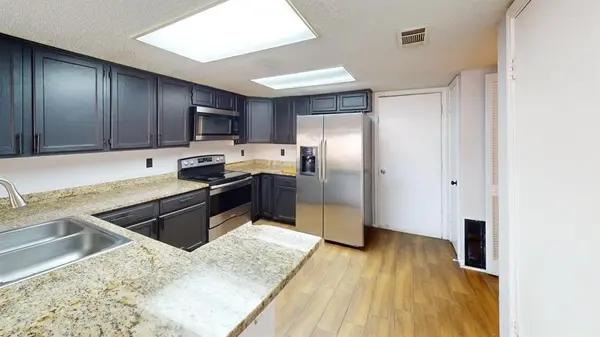 6812 Century Circle, Plano, TX 75023