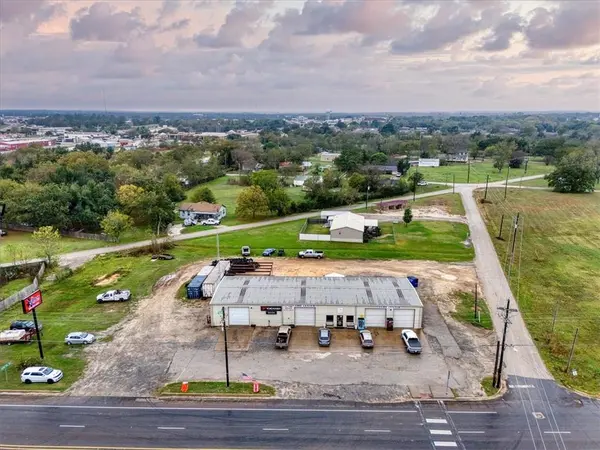 141 N Fairway, Fairfield, TX 75840