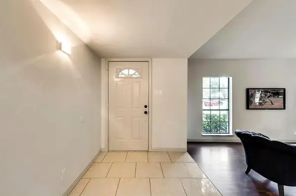 3517 Knoll Point Drive, Garland, TX 75043