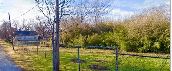 419 Diamond Avenue, Fort Worth, TX 76102