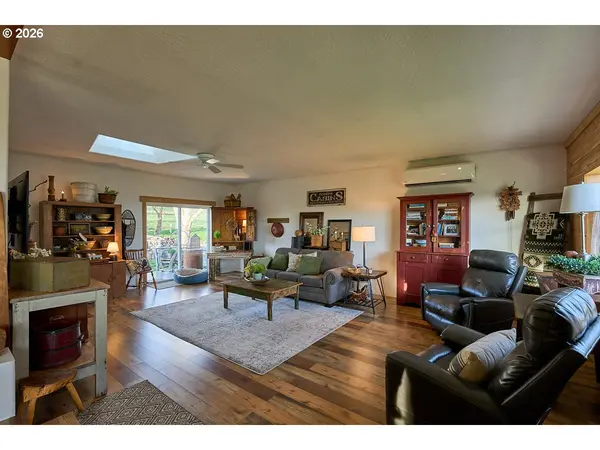 612 E WALLOWA AVE, Joseph, OR 97846