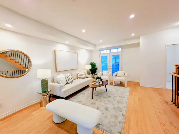 340 Clay Stones ST, Newmarket, ON L3X 0M1