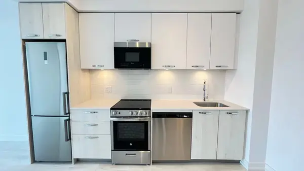 75 James ST S #1520, Hamilton, ON L8P 2Y9