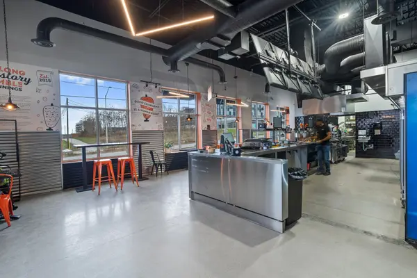 1876 Oxford ST W, London South, ON N6K 0J8