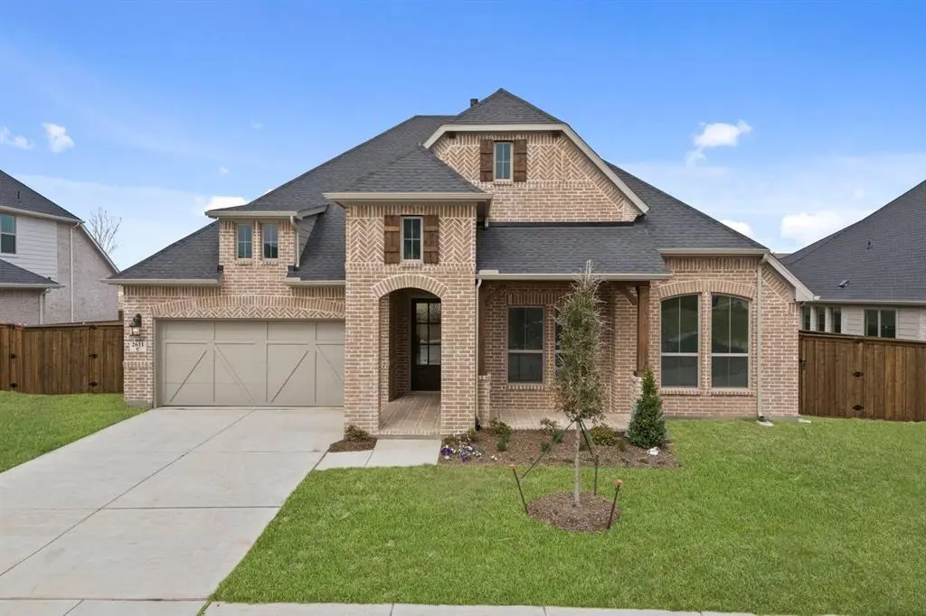 2611 Brazos Drive, Mansfield, TX 76063