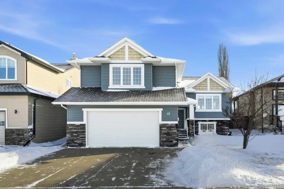 47 Illingworth Close, Red Deer, AB T4R 0B4