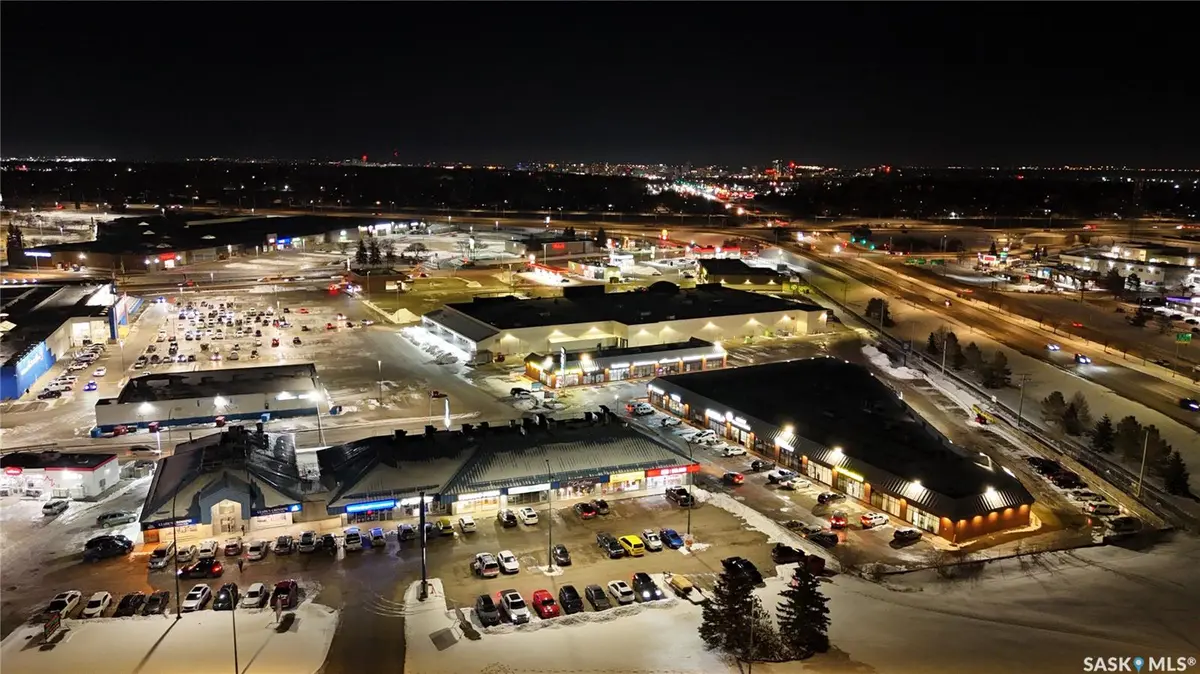 3000 Diefenbaker DRIVE #9, Saskatoon, SK S7L 7K2