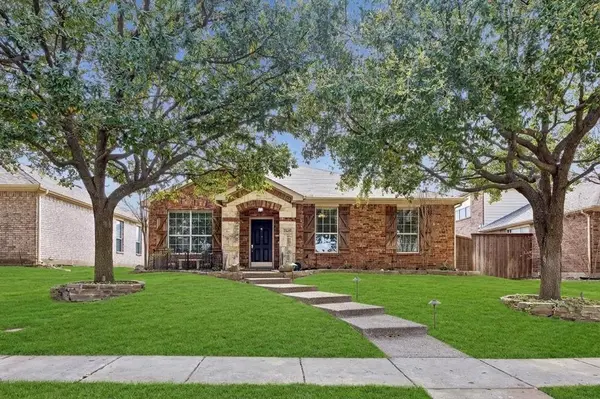 2335 Maserati Drive, Frisco, TX 75033