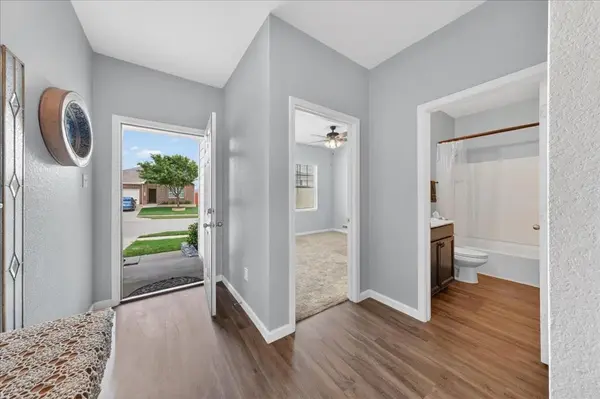 5325 Northfield Drive, Fort Worth, TX 76179