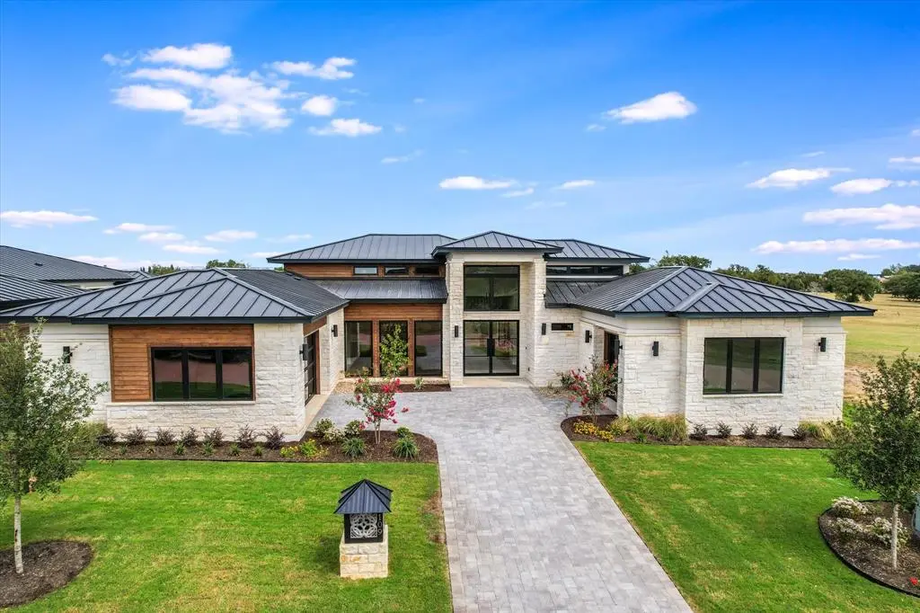 109 Island Court, Horseshoe Bay, TX 78657