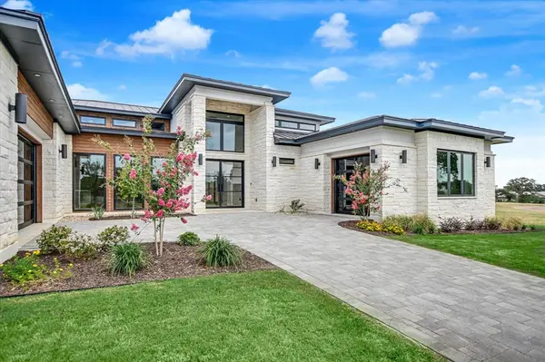 109 Island Court, Horseshoe Bay, TX 78657