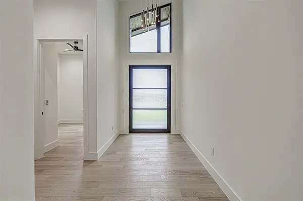 101 Manciano, Horseshoe Bay, TX 78657