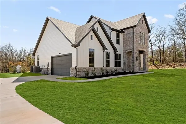 131 Spring Valley Road, Paradise, TX 76073