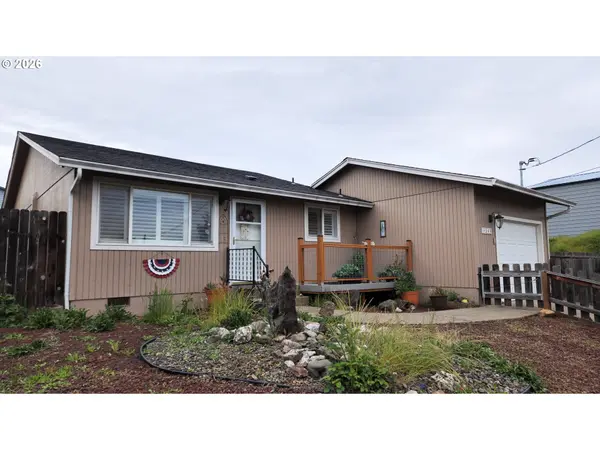 340 SE DARRELL AVE, Winston, OR 97496