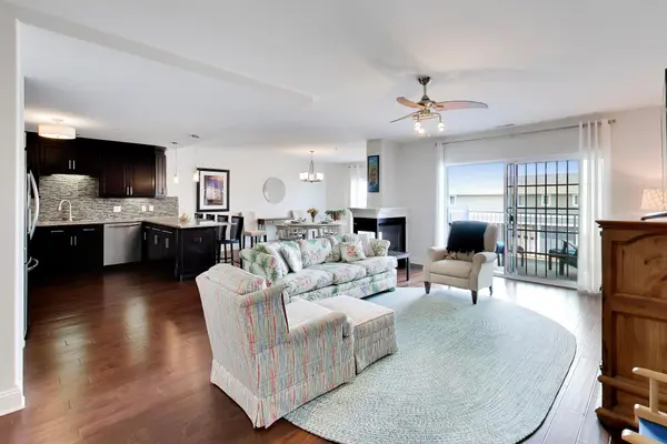 235 N Whittaker ST #30, New Buffalo City, MI 49117