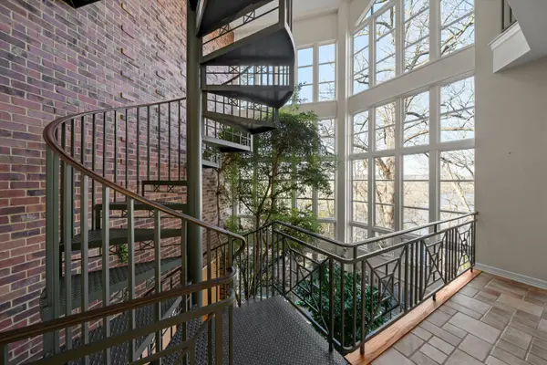 161 Laurin CT, Ann Arbor Twp, MI 48105